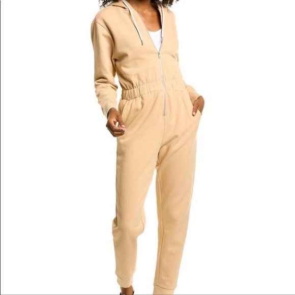 WeWoreWhat Leisure Hooded Sweatsuit - Picture 9 of 14